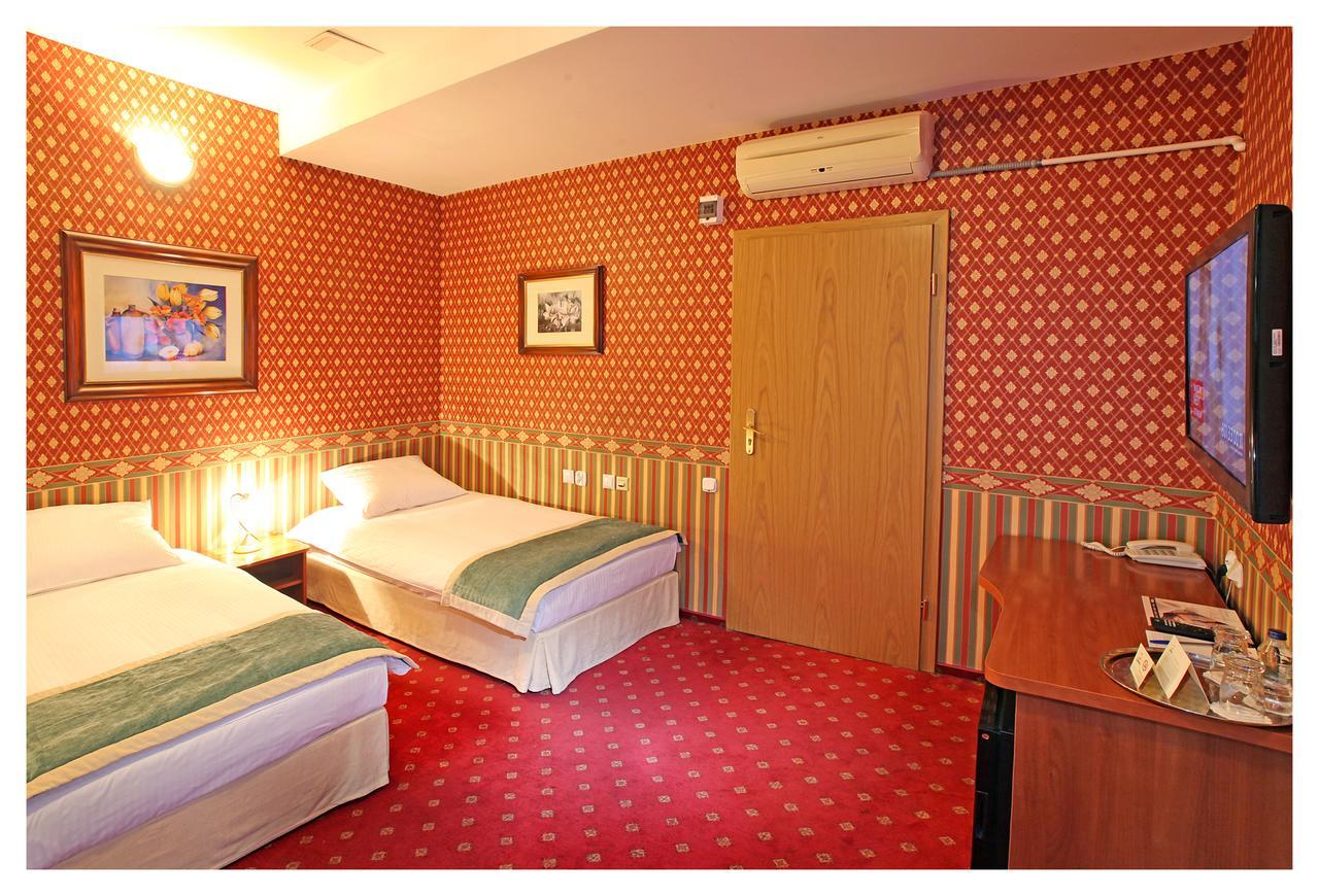 Hotel Janusz Siedlce Habitación foto